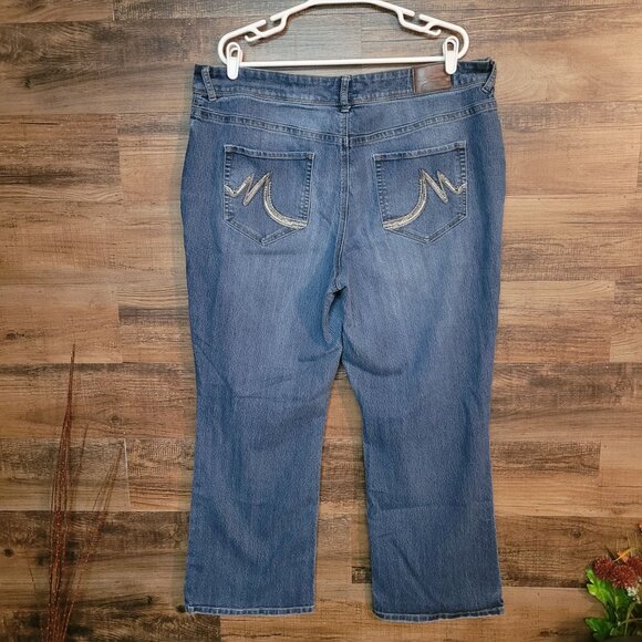 Maurices Jeans 22 S High Rise Relaxed Bootcut Medium Light Wash Stretch Western - Picture 3 of 10